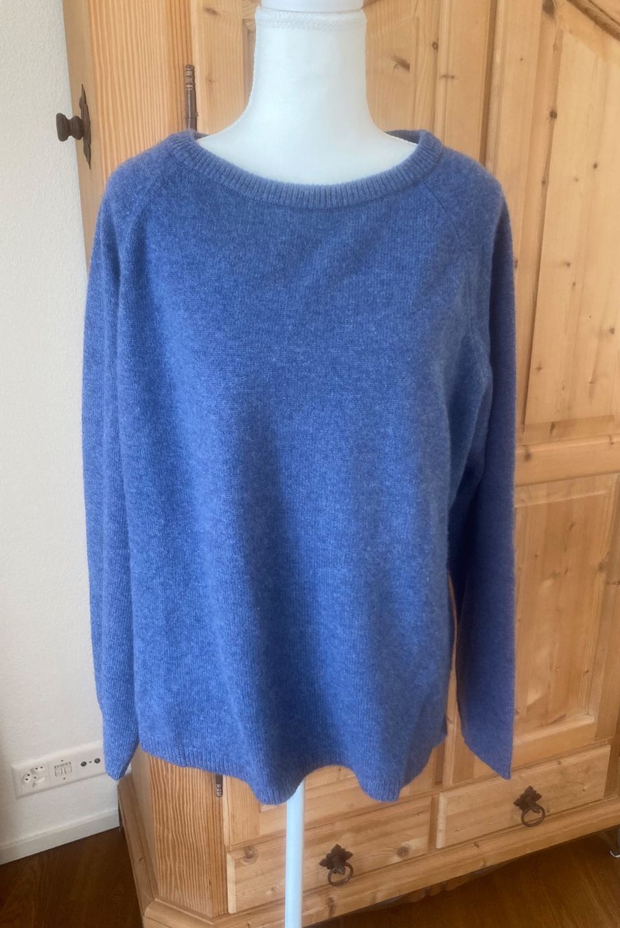 Maglioni & Felpe: Top, hochwertiger 100% Cashmere Pullover – Usato da Thalwil venduto da helvetaki