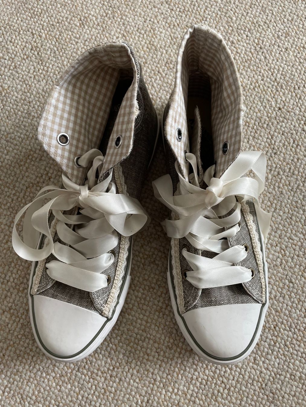 Krüger Scarpe da donna: Trachten-Sneaker Krüger – Nuovo (secondo la descrizione) da Rümlang venduto da Boehneli7 1
