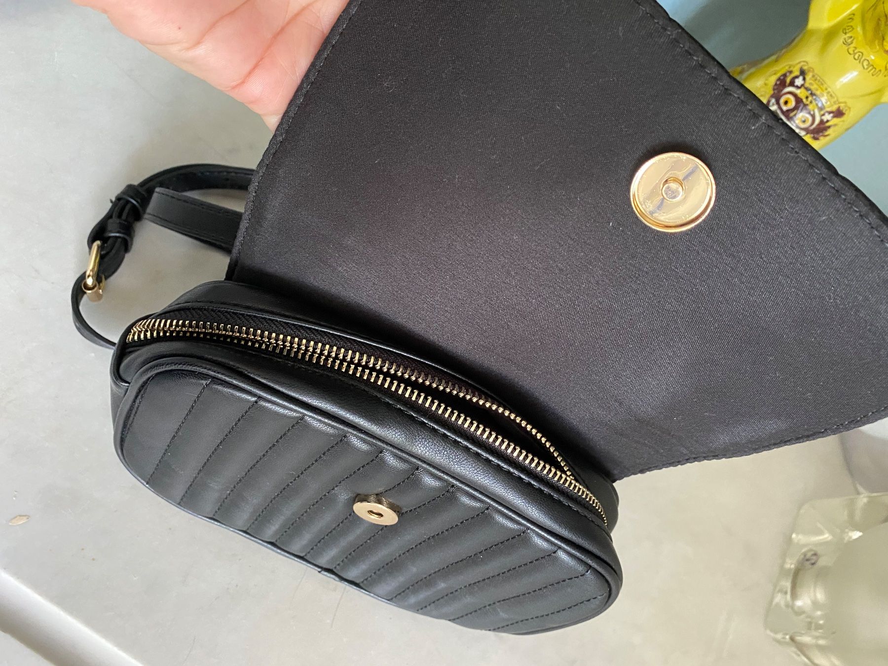 Aldo Taschen für Damen: ALDO neuwertige Gürtel- oder Umhängetasche 2 in 1 – Gebraucht aus Besazio von BagCycle 1