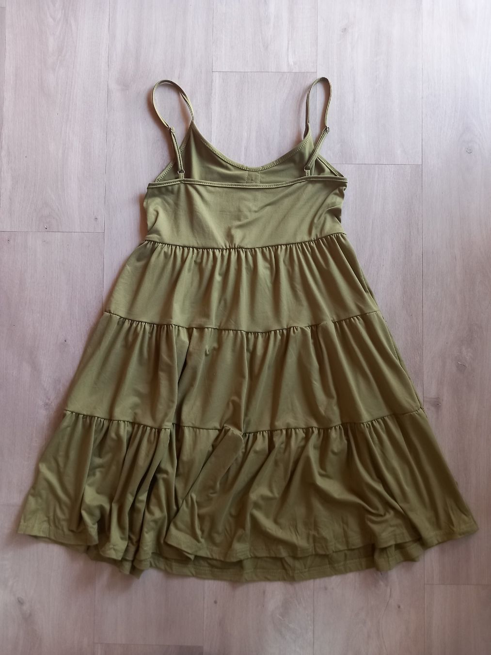 Vestiti: Robe verte à bretelles réglables – Nuovo (secondo la descrizione) da Faoug venduto da per_kp6r 2