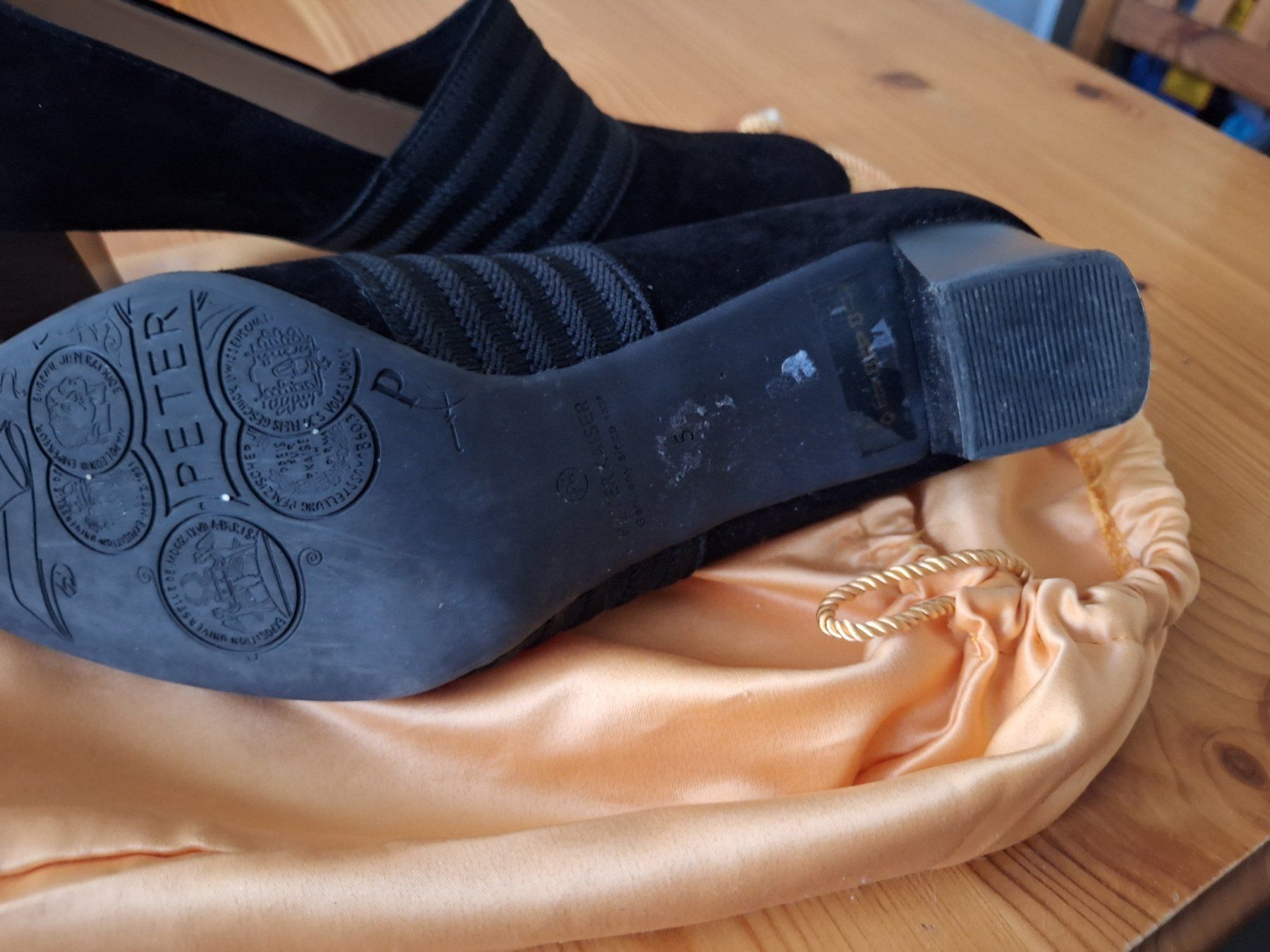 Kaiser Scarpe da donna: Escarpins noirs Peter Kaiser en daim, taille 38 – Usato da Kloten venduto da flo_r5hm 5