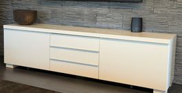 Schickes weisses Sideboard, viel Stauraum, top Zustand!
