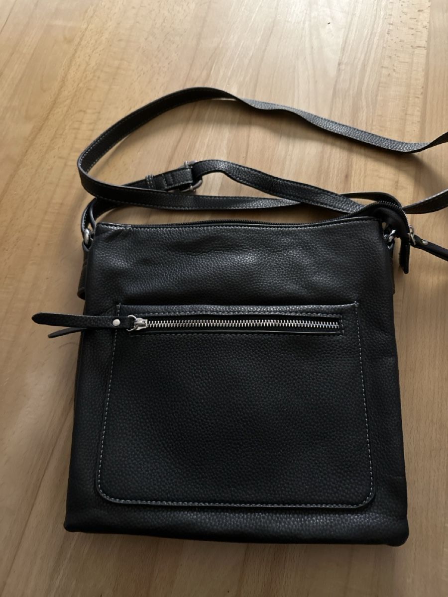 Sacs femmes: Handtasche – Neuf (Voir description) à Altendorf par ratzfatz