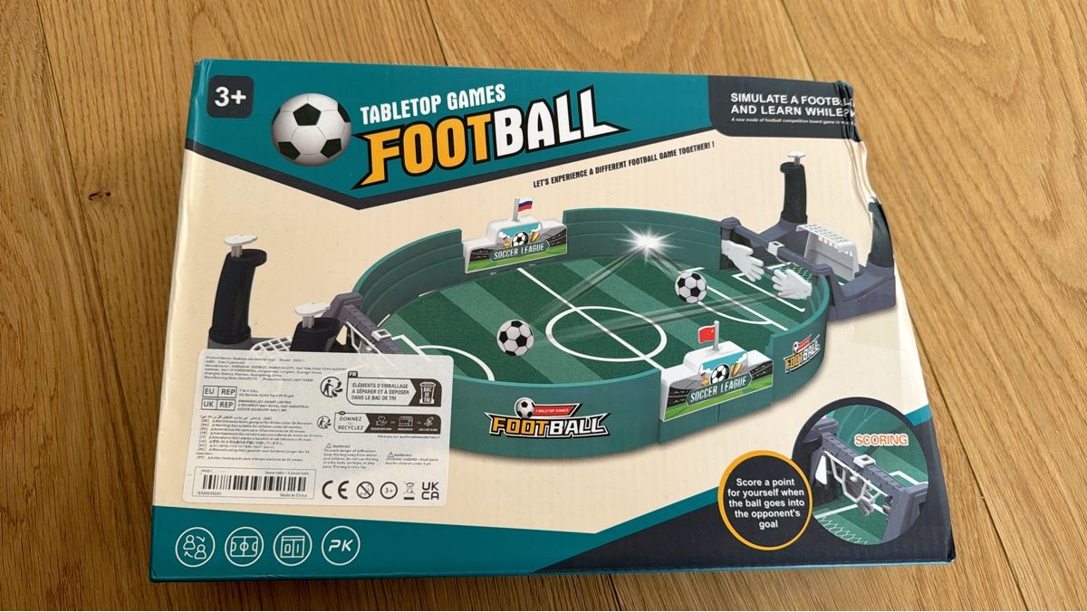 Giochi: Tischfussball Spiel – Nuovo (secondo la descrizione) da Raron venduto da cathy123
