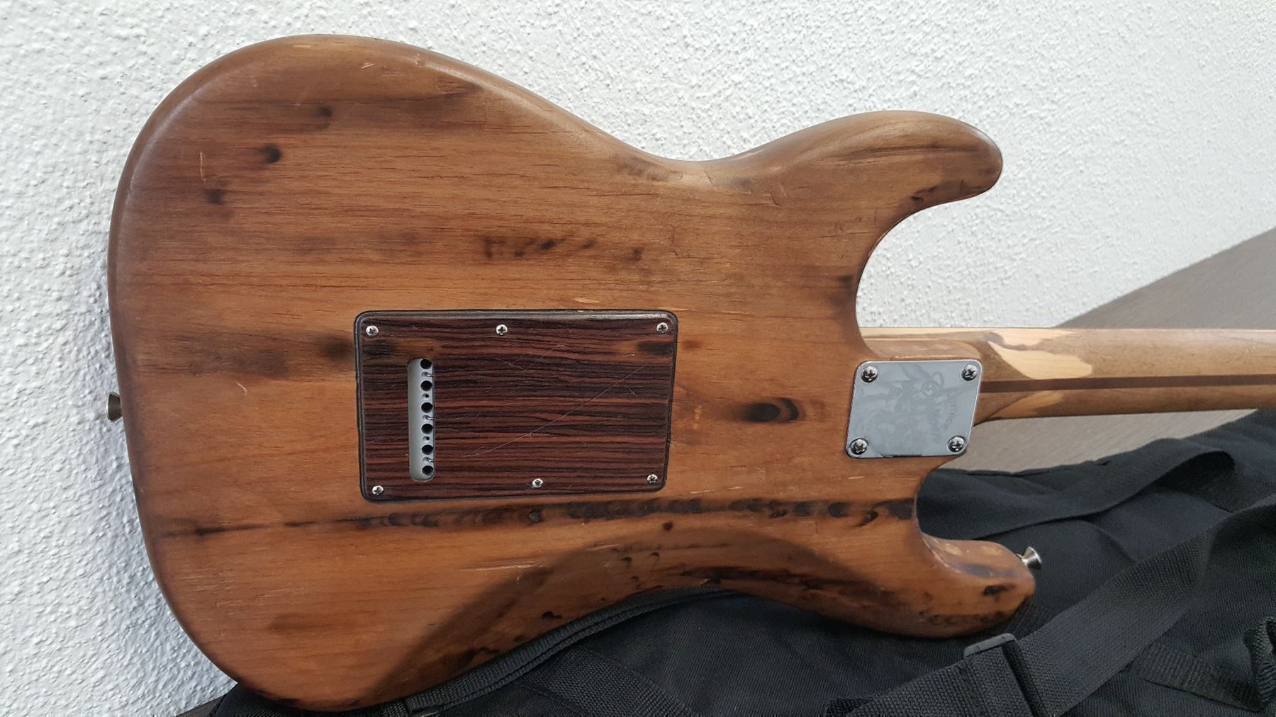 Fender Strumenti musicali: fender USA 2010 e-gitare Unikat frisch ab service – Usato da Glattbrugg venduto da Swissmusik 6