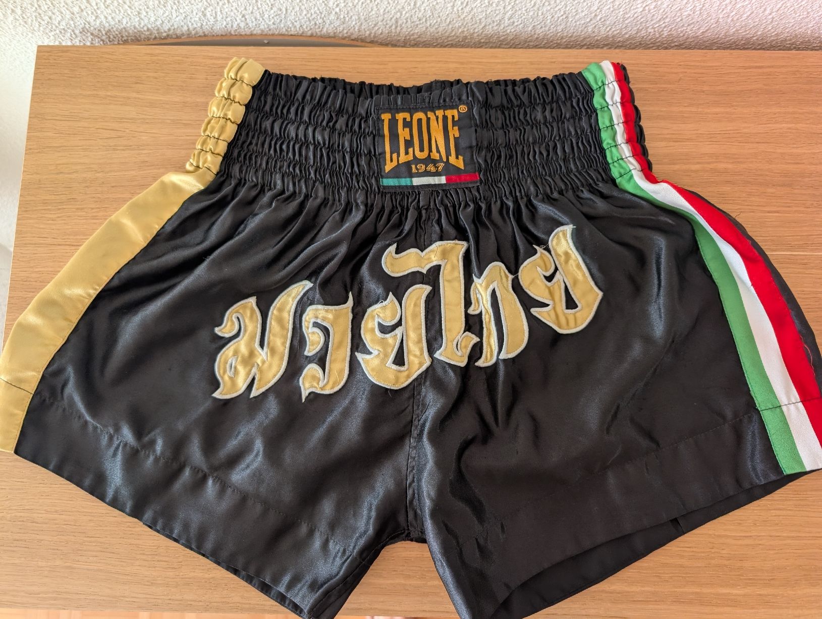 Pantaloni: Thaibox Hose von Leone, Grösse L – Usato da Winterthur venduto da mrcsrs
