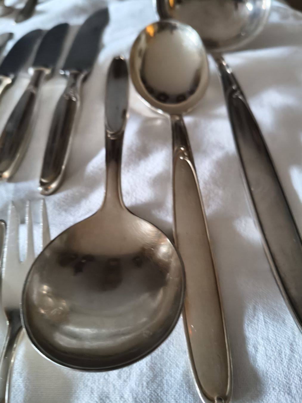 Set di posate: 38 teiliges Silberbesteck – Usato da Stansstad venduto da Falcon-Crest 3