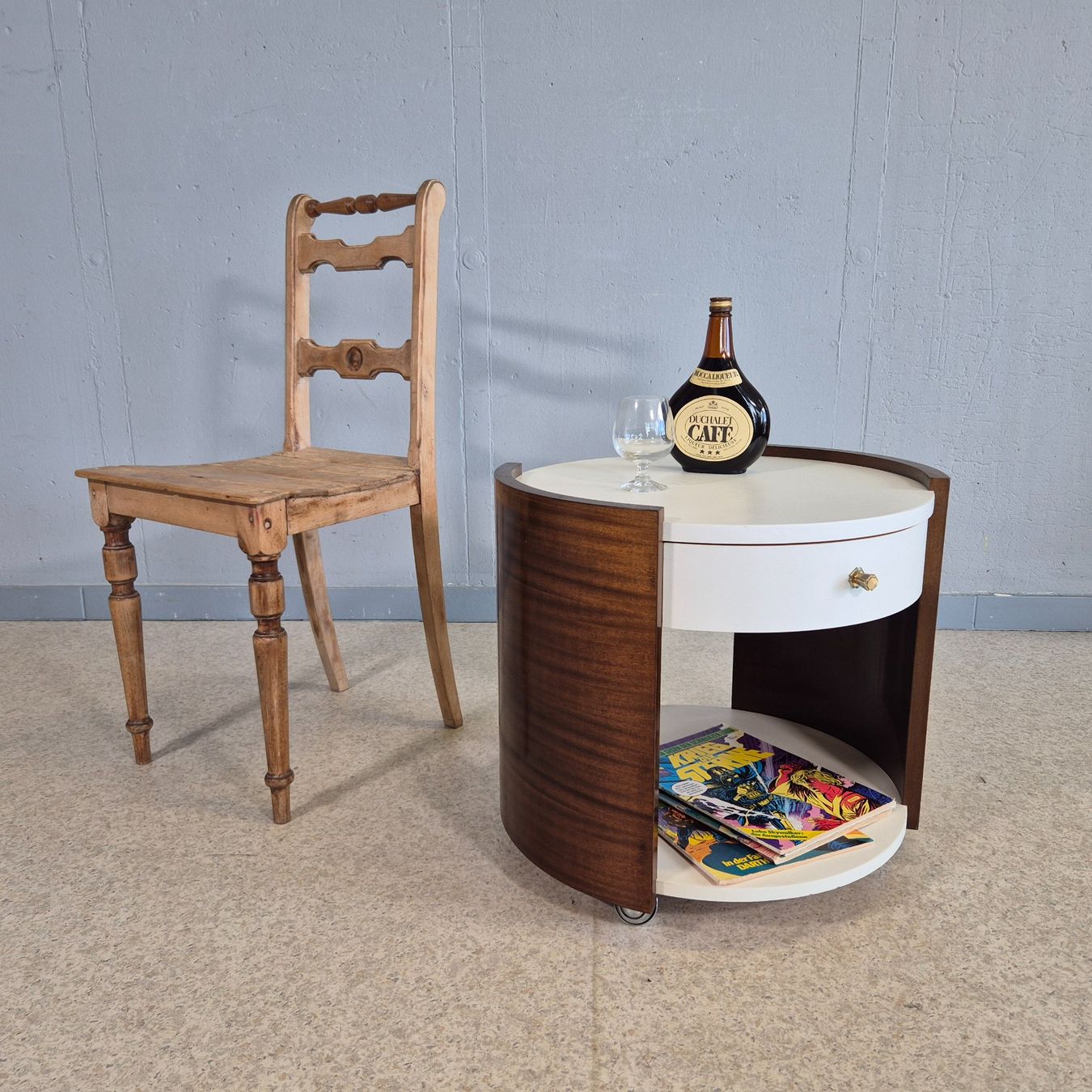 Tavoli: Rundmöbel Trolley Couchtisch Korpus Holz Rollmöbel – Usato da Nottwil venduto da Wondewa-Shop 1