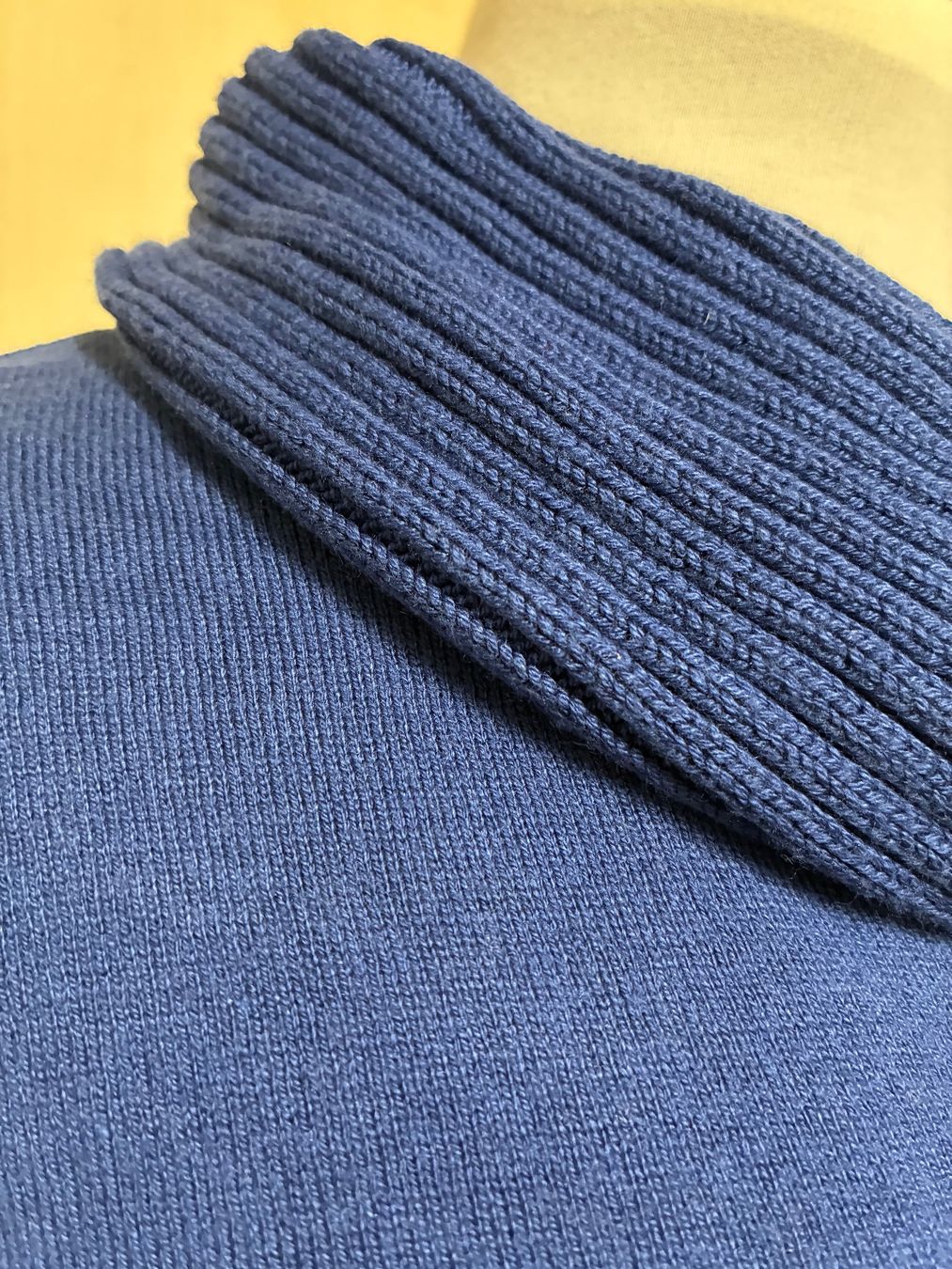 Vestiti: Blaues Pulloverkleid von She in Grösse 42 – Usato da Zürich venduto da van_5xbk 2