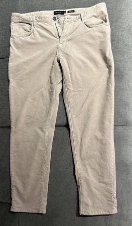 Massimo Dutti Cordhose, Beige, Top Zustand, Grösse 34
