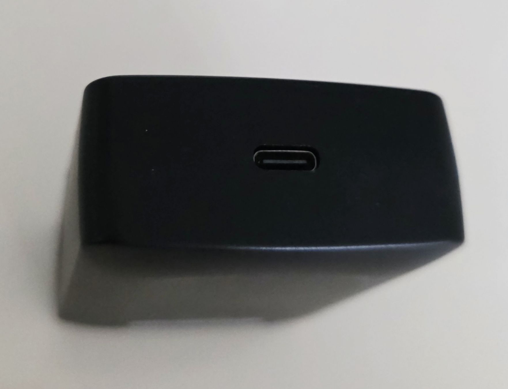 Telefoni cellulari / Smartphones: Microphon handy kleidung aufladbar – Usato da wetzikon venduto da Bestedienste 4