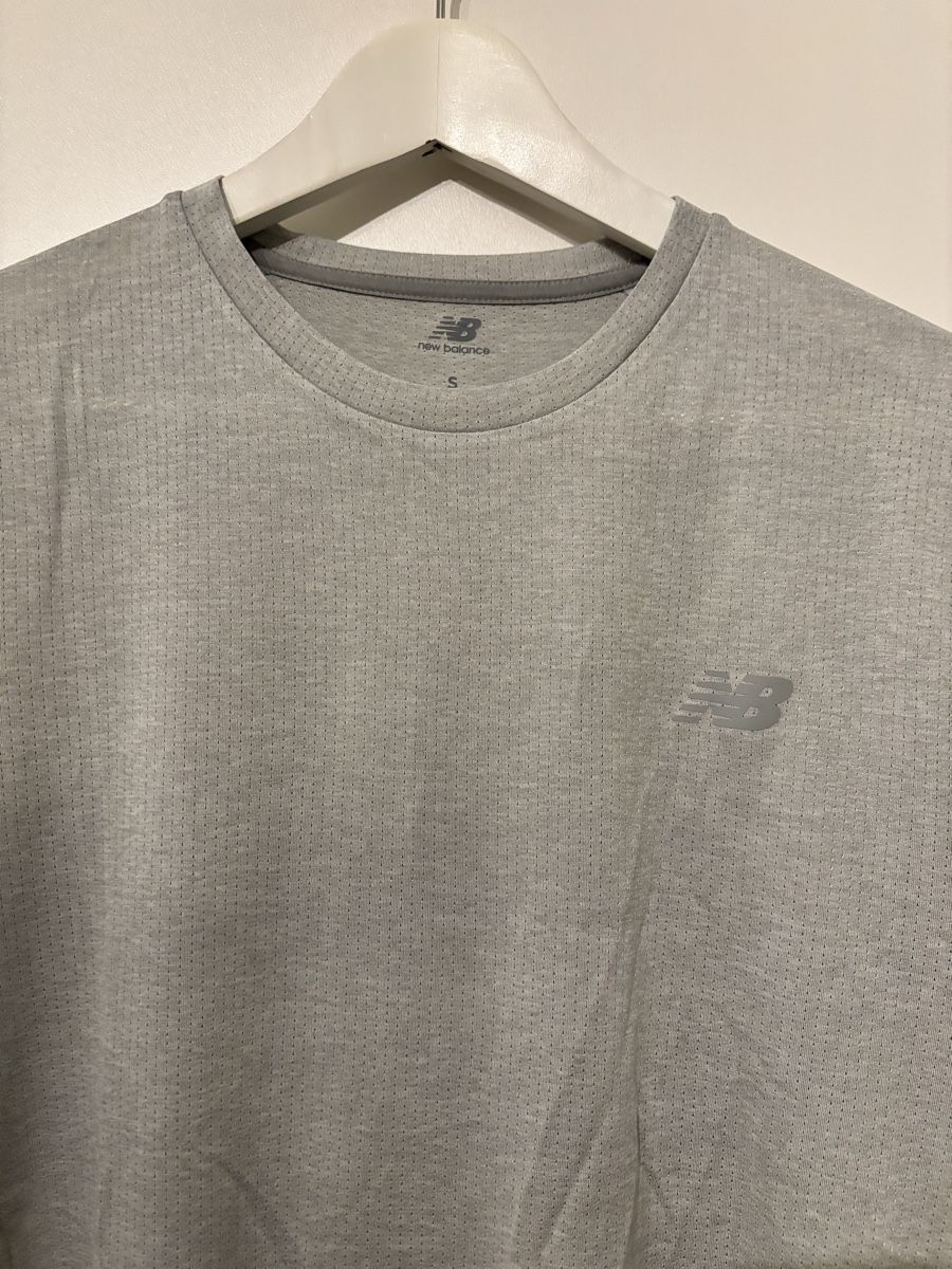 New Balance T-shirt: New Balance Shirt, Grösse S – Nuovo (secondo la descrizione) da Embrach venduto da Roniiii