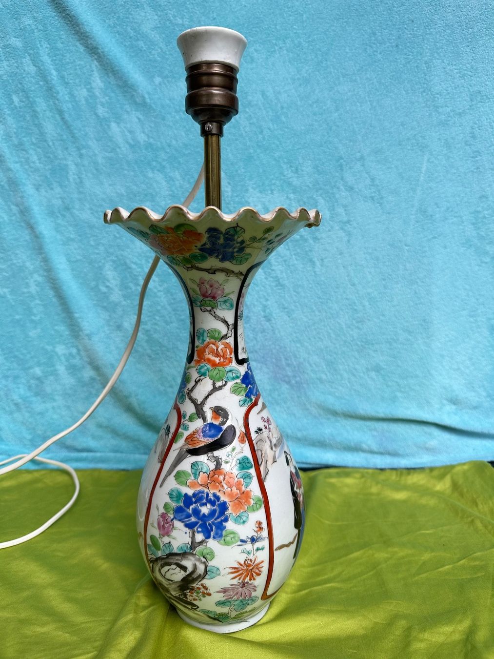 Lampade: Chinese porcelain table lamp – Usato da Lausanne venduto da artnouveau04 1