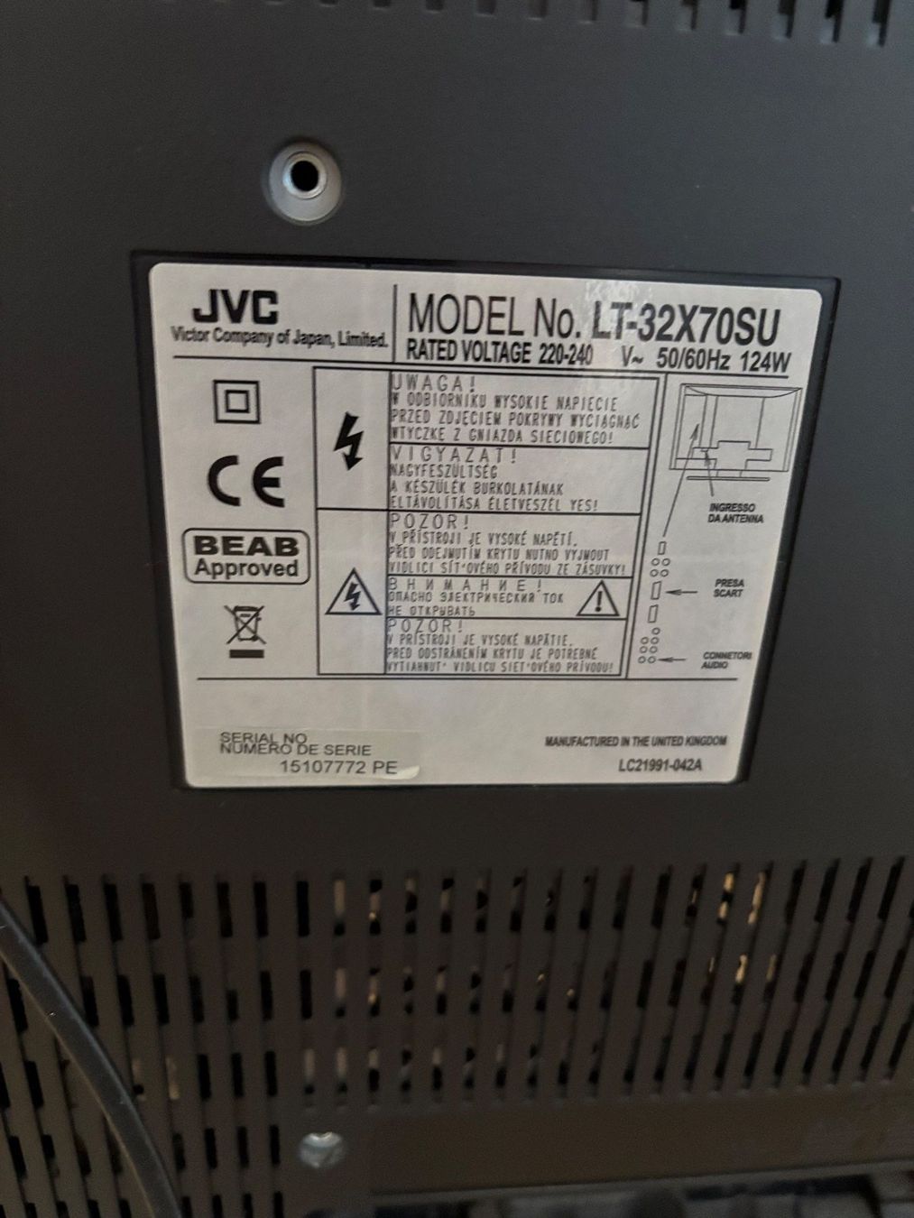 JVC Fernseher: JVC LCD ideal für Ferienwohnung oder kleine Wohnung – Gebraucht aus Küssnacht am Rigi von Sam51 1