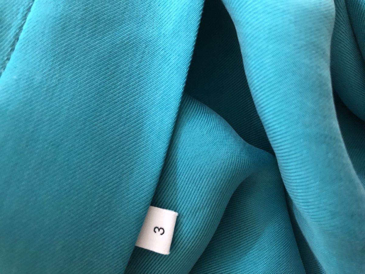 Sandro Camicette: Wunderschöne Bluse von Sandro Paris – Usato da Basel venduto da Kalleskaviar 3