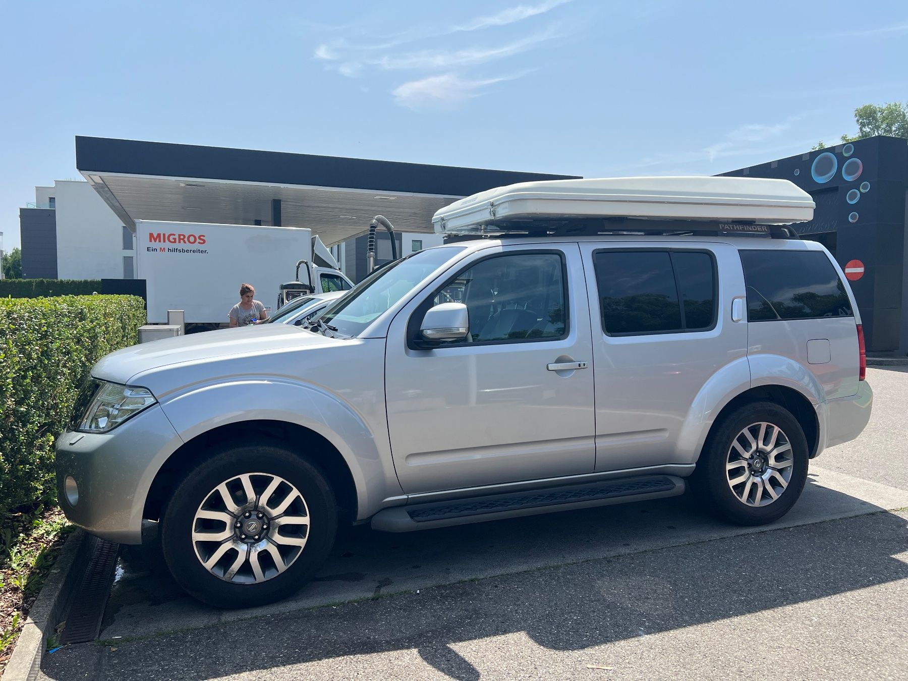 Nissan Automobili: Nissan Pathfinder 2.5 – Usato da Zürich venduto da KronossonorK 4