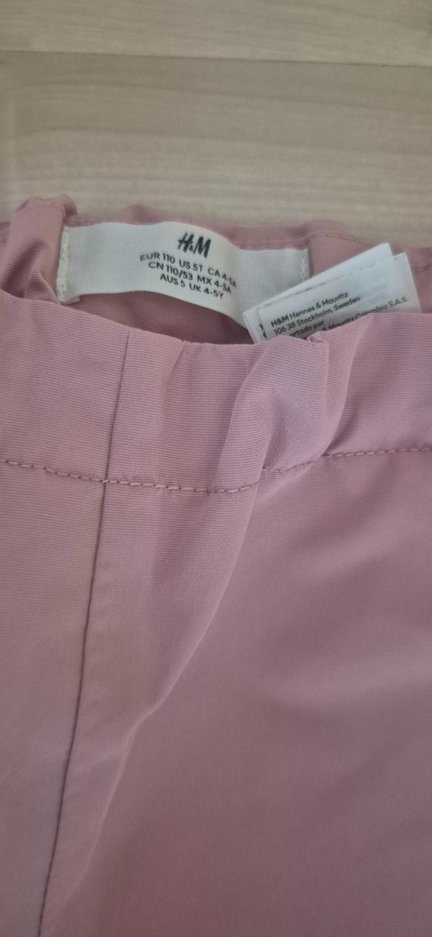 H&M Pantaloni: H&M Regenhose Grösse 110 – Usato da Wallisellen venduto da T8304T 2