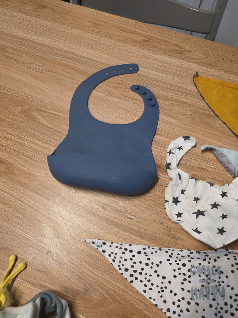 Baby-Mahlzeiten: Lätzli Set für Babys  – Gebraucht aus Brüttisellen von Miralaurea 1
