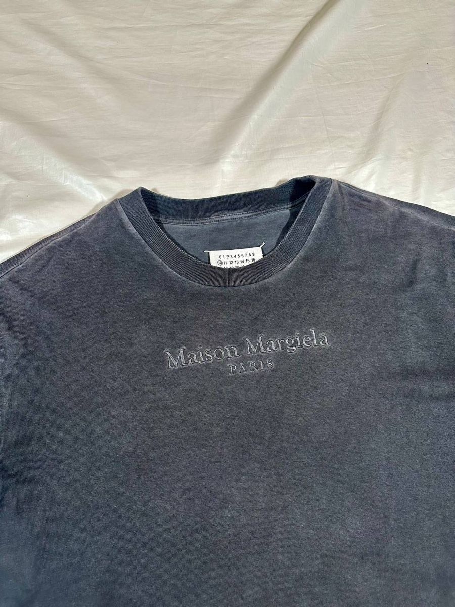 Maison Margiela T-shirt: Maison Margiela T-shirt  – Usato da Pfäffikon ZH venduto da Nataliia. 2