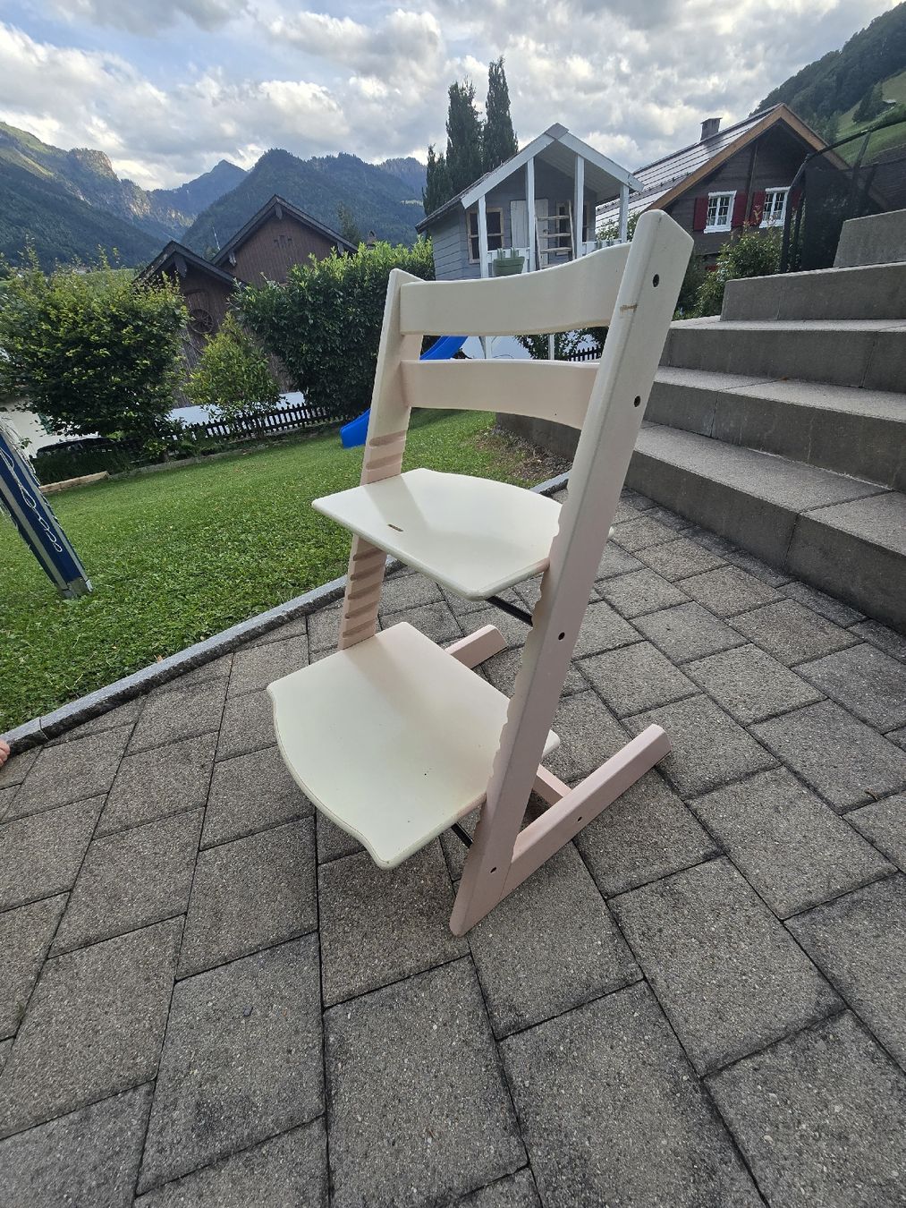 Stokke Seggioloni: STOKKE Tripp Trapp Hochstuhl – Usato da Mitlödi venduto da juze 1
