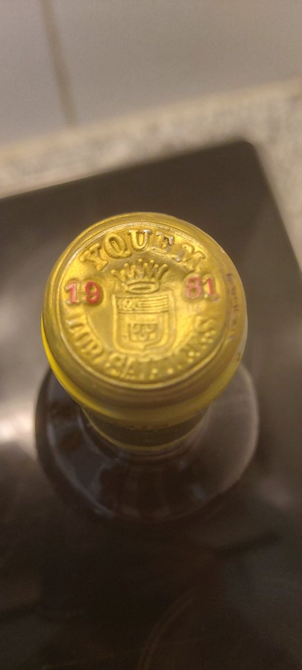 Yquem Vino: Château d'Yquem 1981 – Nuovo (secondo la descrizione) da Grenchen venduto da poggione 7