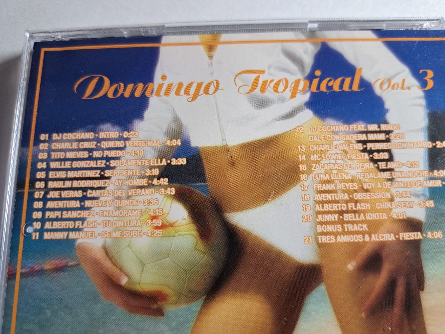 CD: Domingo Tropical Vol.3 - Mixed by DJ COCHANO – Usato da Wichtrach venduto da LuckyLuke69 2