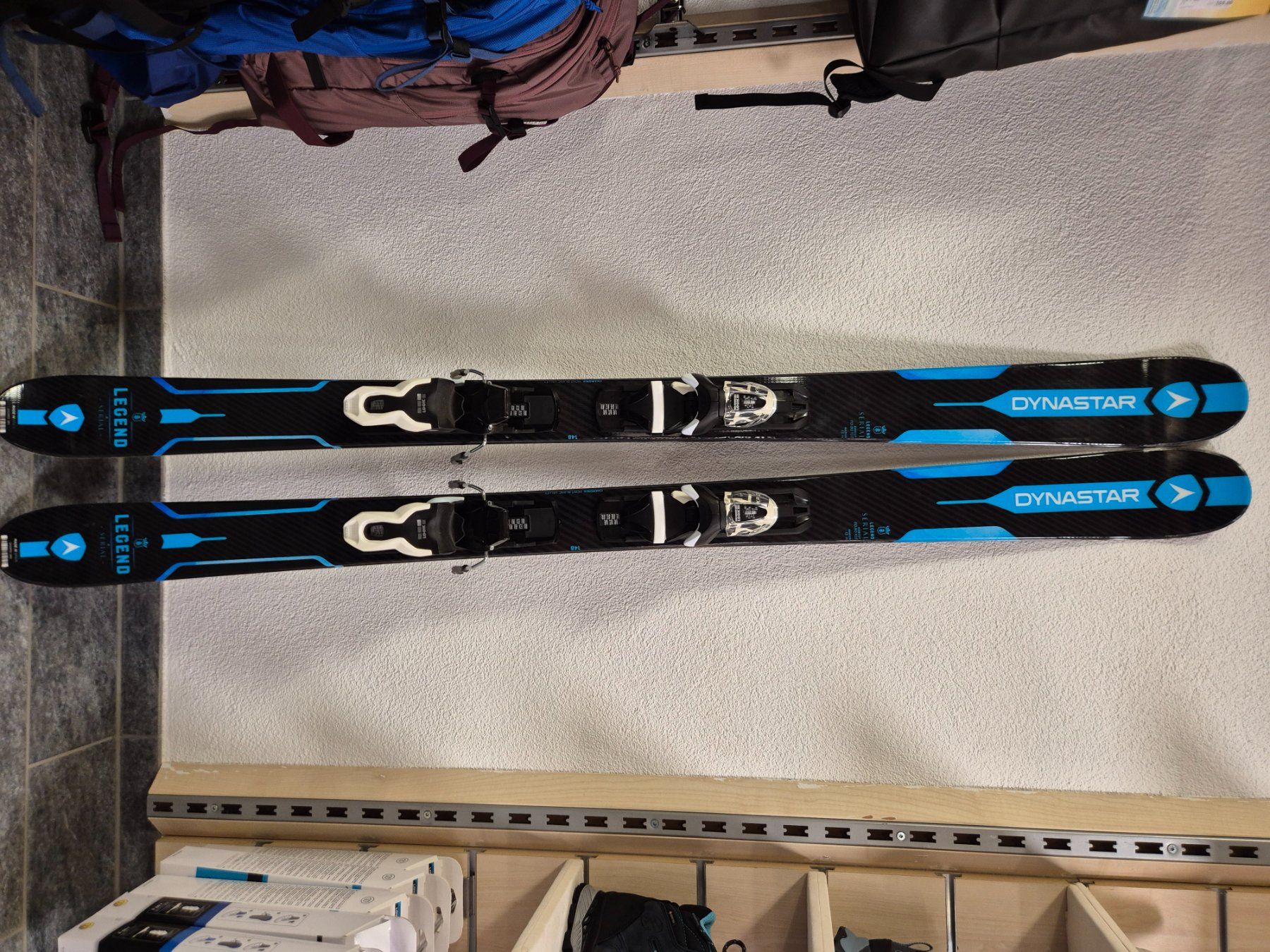 Dynastar Sci: Ski Dynastar Legend Serial 148 cm NEU – Nuovo (secondo la descrizione) da Lenk im Simmental venduto da reinholdfranziska