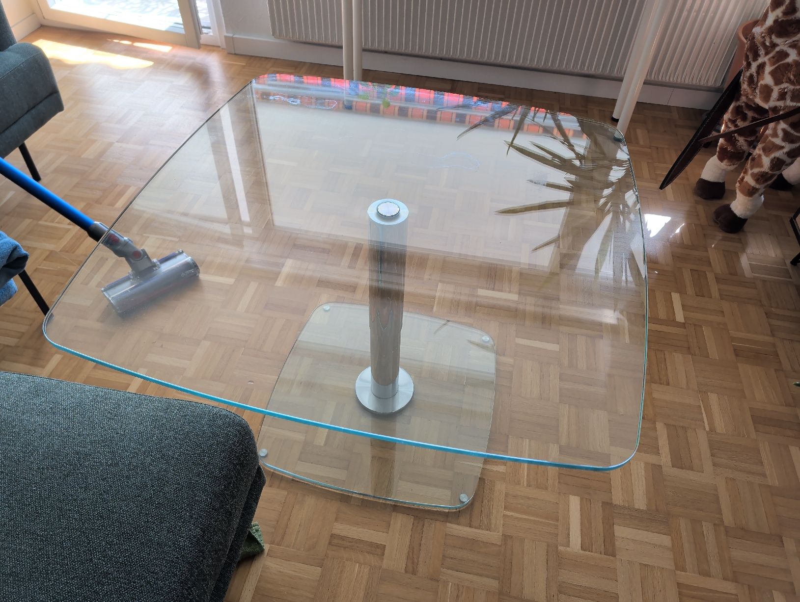 Tavoli: Couchtisch Glas – Usato da Grosshöchstetten venduto da las_57g6 1