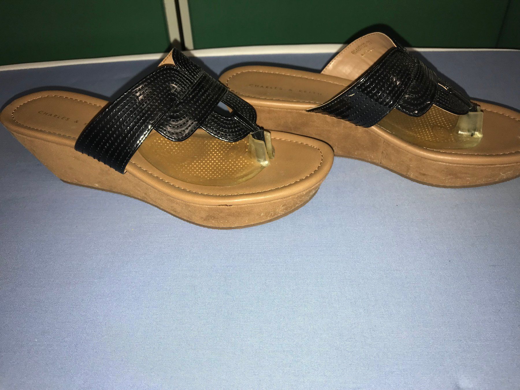 Scarpe da donna: Zehentrenner – Usato da Zumikon venduto da Uranus88 2