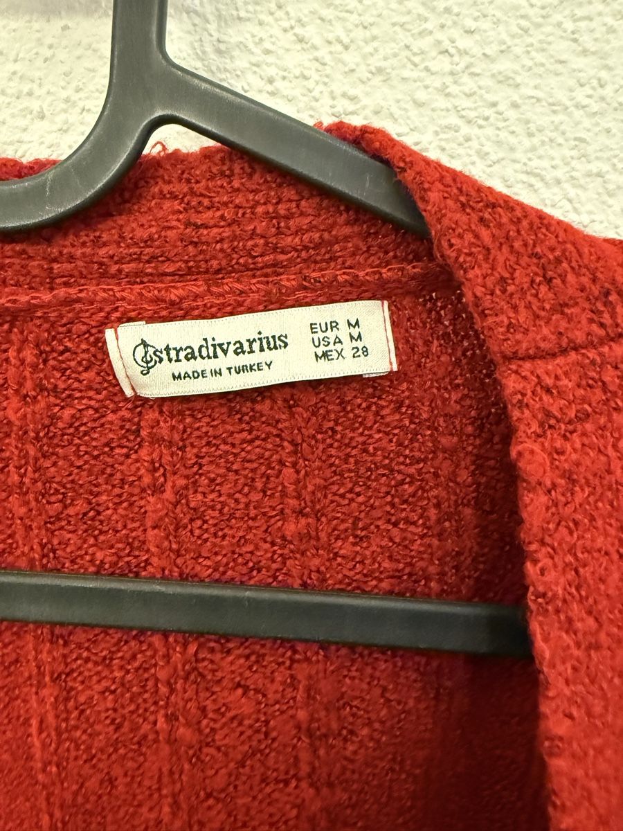 Stradivarius Maglioni & Felpe: Roter Strickcardigan – Nuovo (secondo la descrizione) da Suhr venduto da naomau 1
