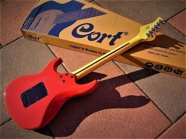 Cort Strumenti musicali: Elektrische Gitarre CORT Modell  G-240 – Nuovo (secondo la descrizione) da Wöschnau venduto da Musikhaus-Luethy5012 2