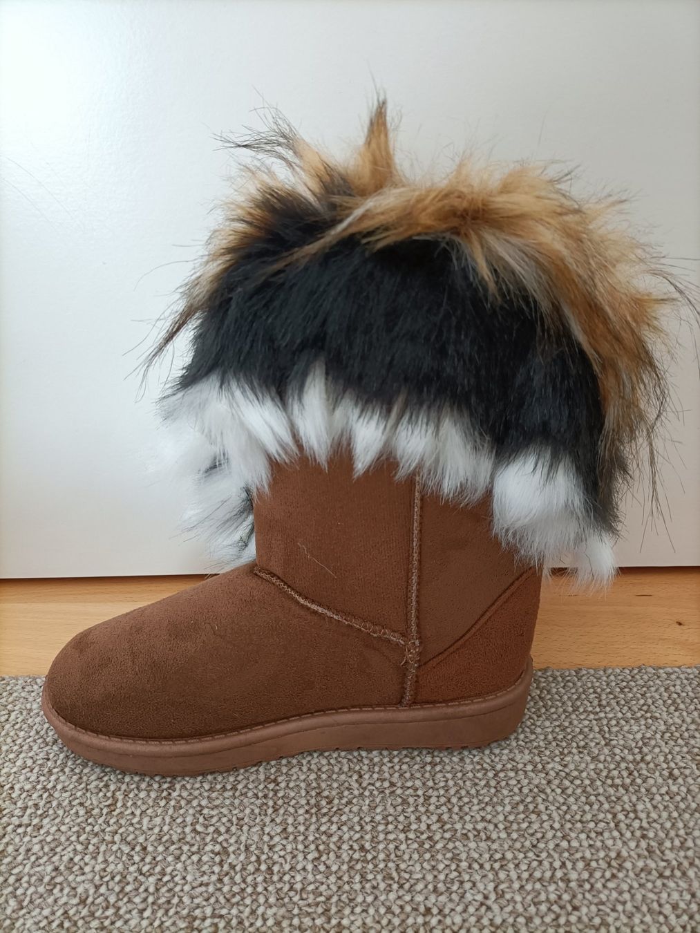 Scarpe da donna: Brauner Winterstiefel Gr. 37, NEU! – Nuovo (secondo la descrizione) da Wil SG venduto da MissMillie71 2