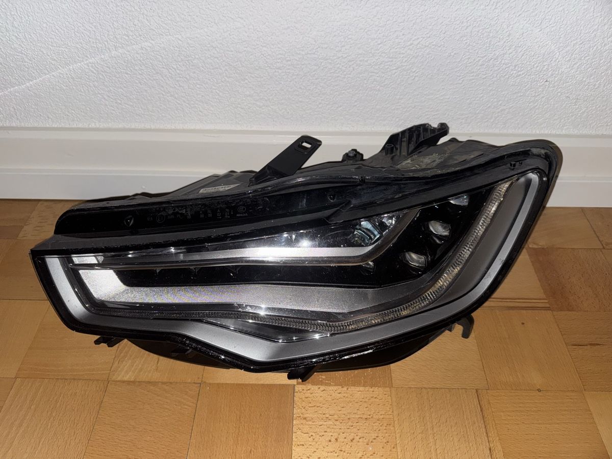 Audi Fari: Phare Audi a6 c7 2010-2014 – Difettoso da fribourg venduto da Nikita.0762813663