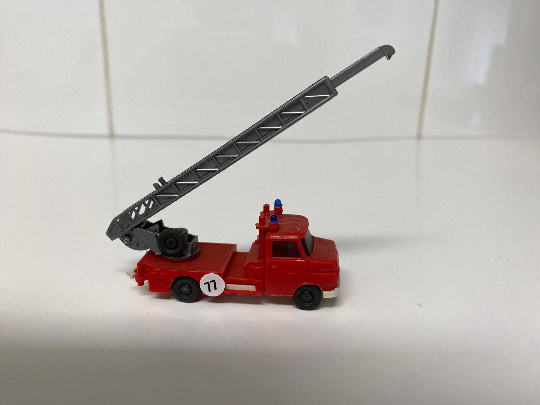 Wiking Modellautos: Wiking Opel Feuerwehr 77 – Gebraucht aus Stäfa von elcondor245 1