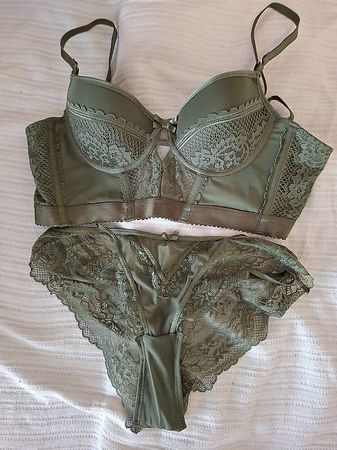 Spitzen-Dessous-Set grün & rot / Grösse S