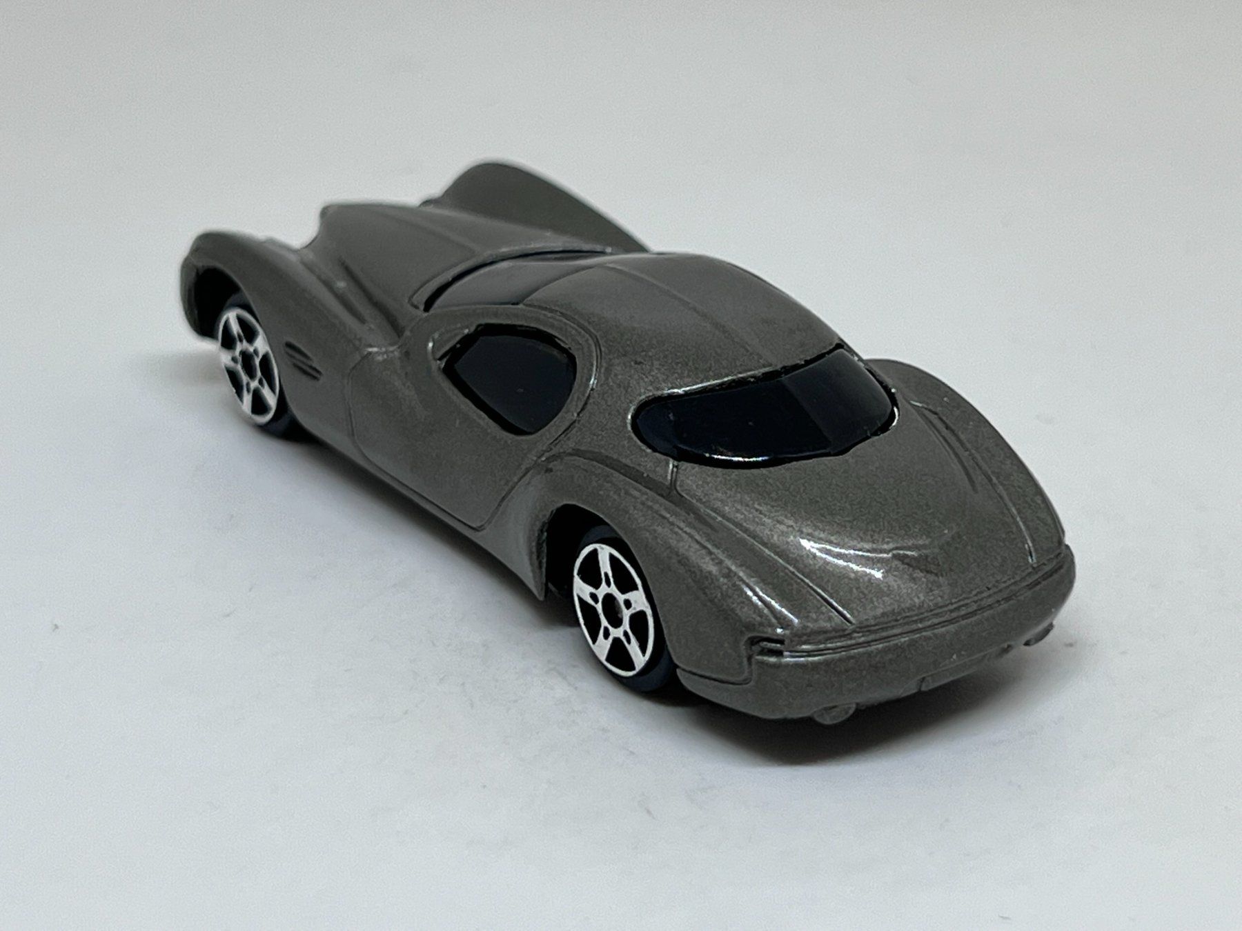 Maisto Modellini d'auto: Maisto Chrysler Atlantic #408 – Usato da Wildegg venduto da LaaBoutique 2