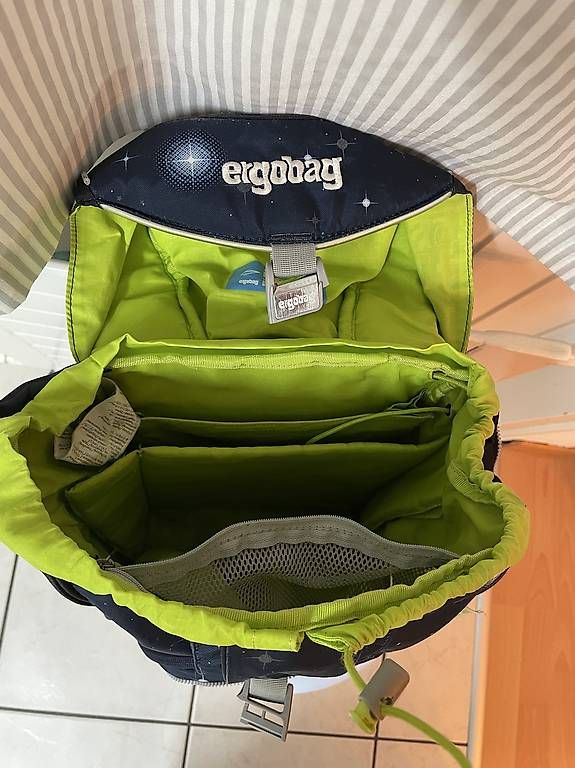 Ergobag Borse & Zaini: Ergobag Schulthek Weltall – Usato da Zürich venduto da Maaimeta 2