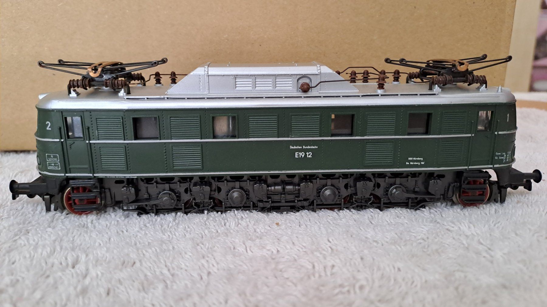 Rivarossi Trains électriques: Rivarossi DB E Lok E19 H0 GL/12 – D'occasion à Winterthur par Riebeli333 1