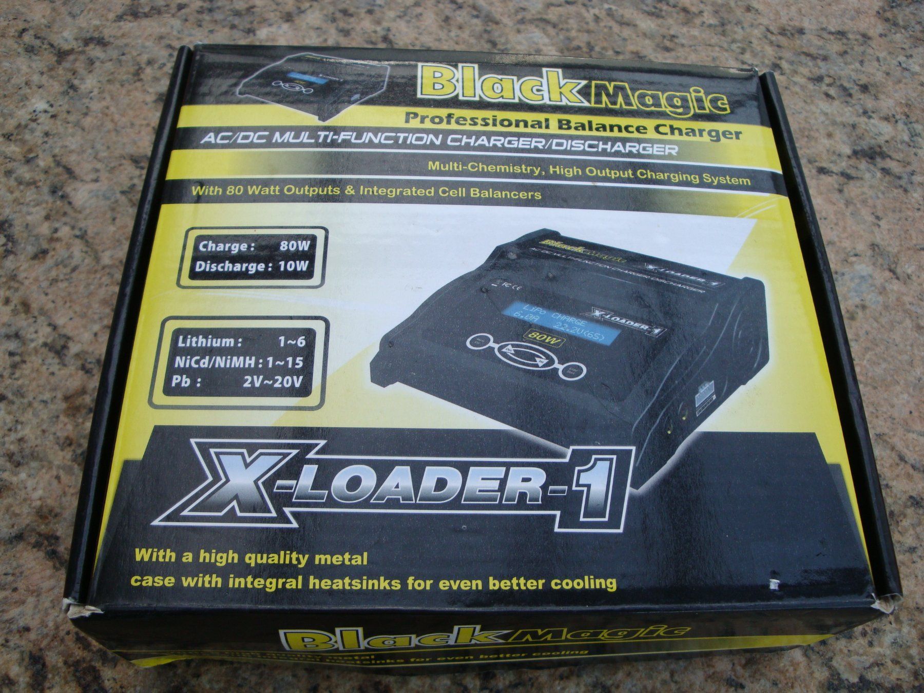 Accus, Chargeurs & Blocs d'alimentation: Ladegerät – D'occasion à Zeiningen par Tartaruga02