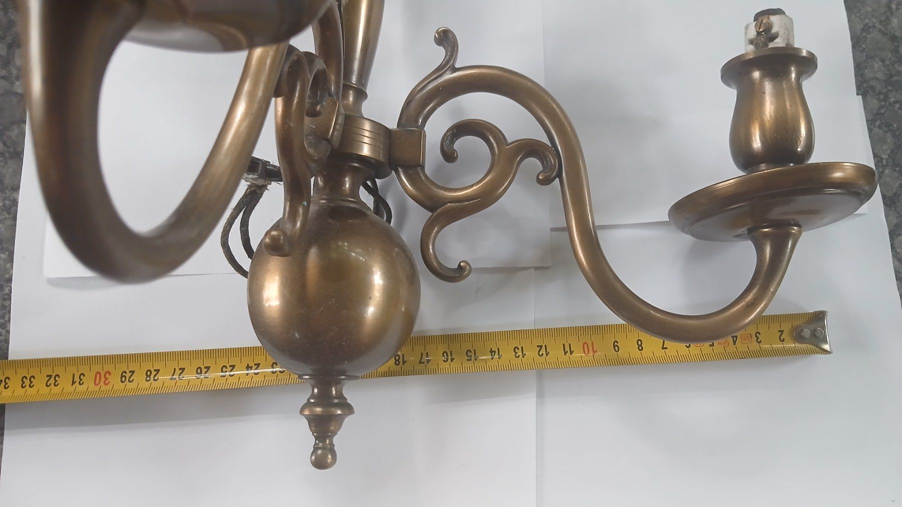 Lampade: Lampes murale ancienne à restaurer – Difettoso da Grand Lancy venduto da ampoule 8