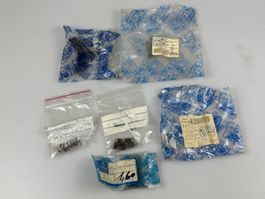 Verschiedene Piaggio NOS Ersatzteile