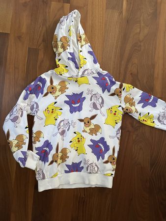 Kapuzenpullover Pokemon Gr. 134/140 gebraucht