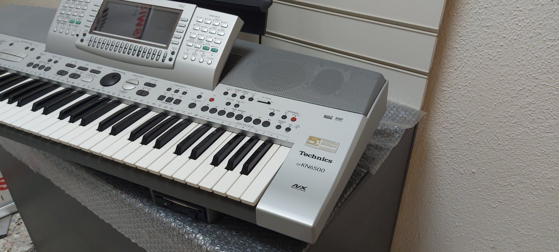 Technics Strumenti musicali: Keyboard Technics SX-KN6500 – Usato da Glattbrugg venduto da Swissmusik 1