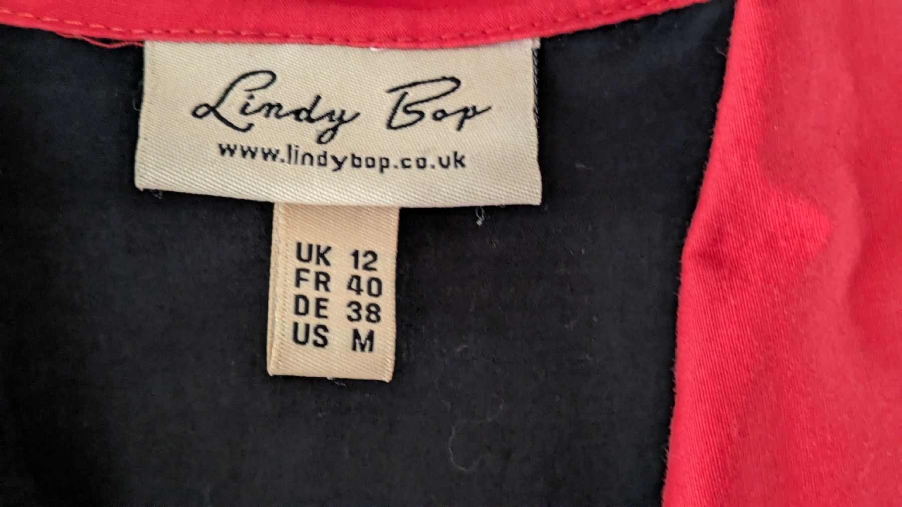 Vestiti: Kleid Lindy Bop schwarz rot Grösse M  – Usato da Ettingen venduto da Gerbera99 2