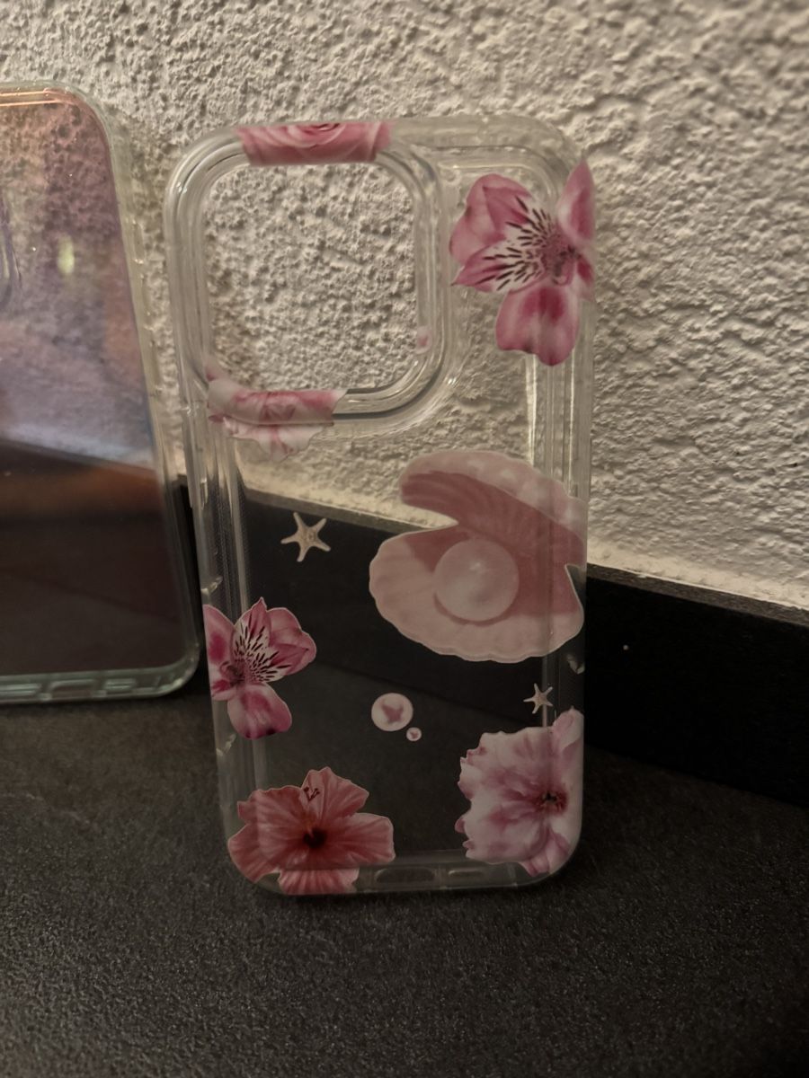Cover & Protezioni schermo: 3 iPhone 15 Pro Hüllen – Usato da Deitingen venduto da Resi77 2