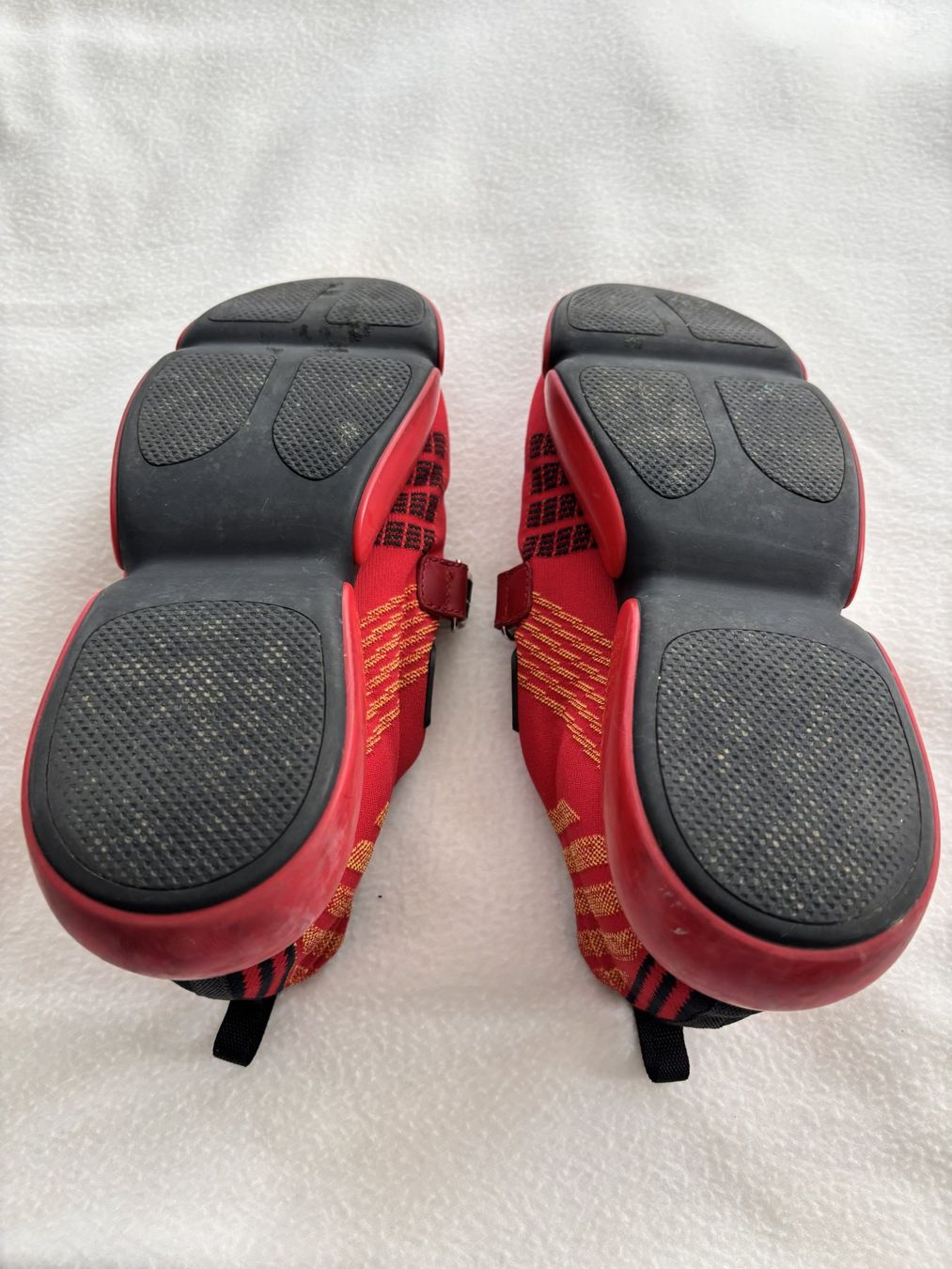 Scarpe da donna: Prada Sneakers, Rot, Grösse 40 – Usato da Binningen venduto da wici 2