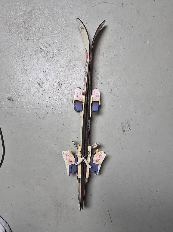 Skis: Kinderski 80cm – D'occasion à Füllinsdorf par gibba