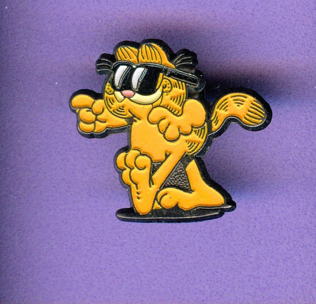 Placchette & Badge: GARFIELD – Usato da Winterthur venduto da Sammleroase