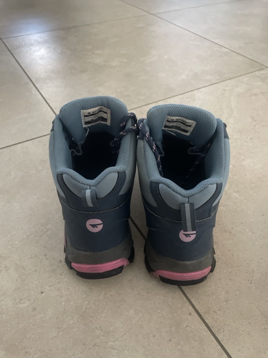 Hi-Tec Damenschuhe: Hi-tec Wanderschuhe Gr.40 – Gebraucht aus Steinhausen von ani_k6nx 1