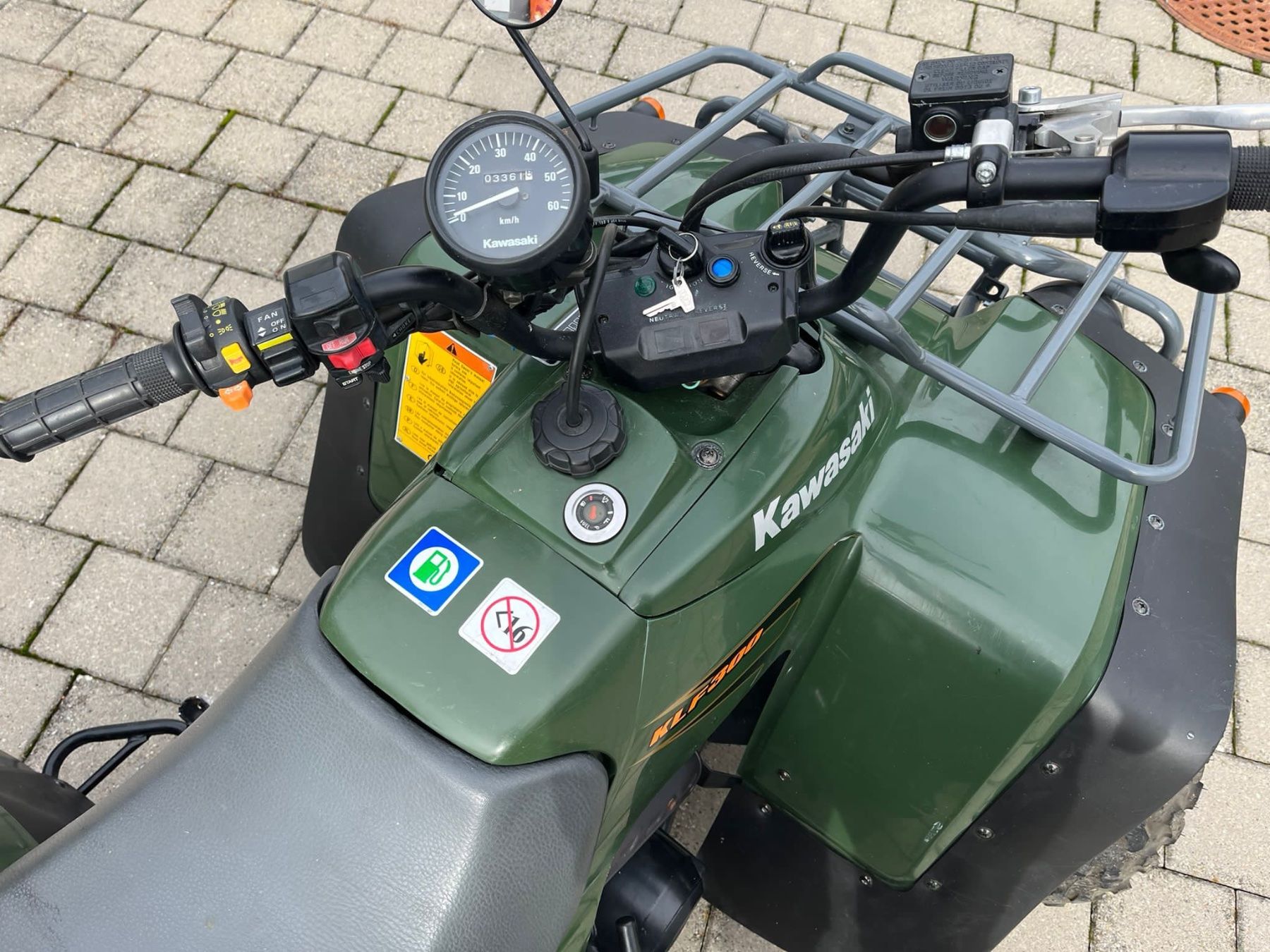 Kawasaki ATVs / Quads: KAWASAKI Quad KLF300-B – Gebraucht aus Wilen b. Wil von  2